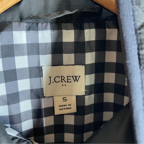 J. Crew Excursion Quilted Puffer Vest Pockets Zip Front Winter Megan Markle - Picture 12 of 15